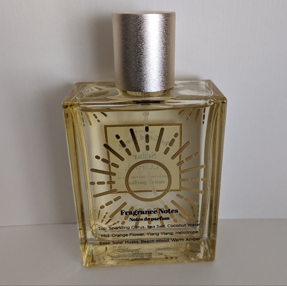 Curations by The Good Scent Solar Floral - Picture 2 of 2